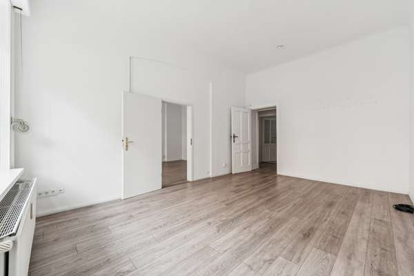 Repräsentative Altbau-Gewerbeeinheit mit umfassender Nutzungsfreiheit in Berlin-Charlottenburg - Thumbnail 7