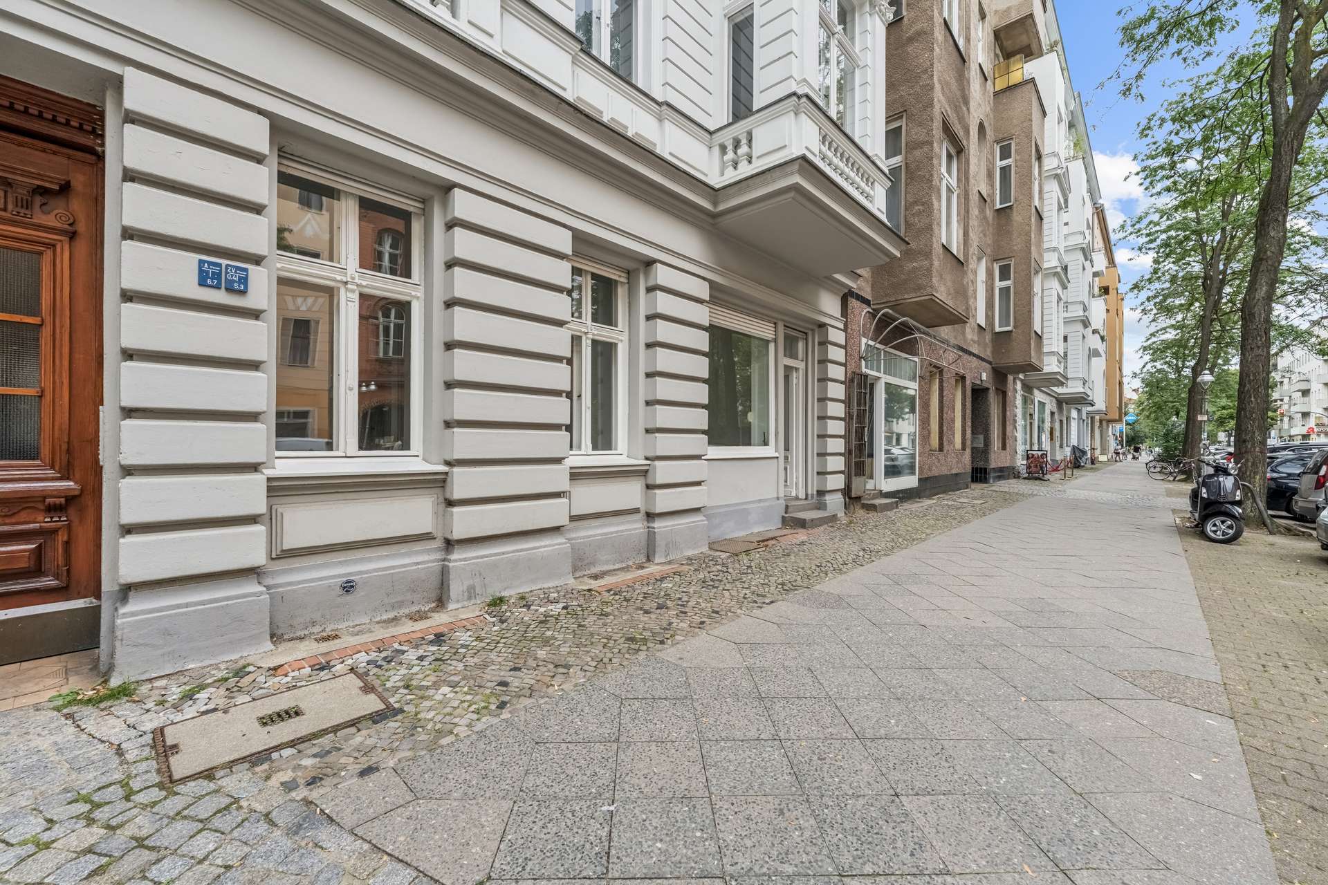 Repräsentative Altbau-Gewerbeeinheit mit umfassender Nutzungsfreiheit in Berlin-Charlottenburg - Bild 10