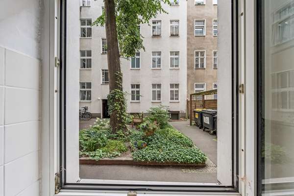 Repräsentative Altbau-Gewerbeeinheit mit umfassender Nutzungsfreiheit in Berlin-Charlottenburg - Thumbnail 20