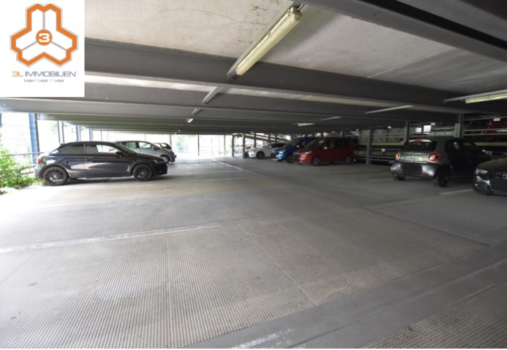 Stellplatz im **ERDGESCHOSS** -  Parkhaus Sonnenstraße 20 in 09130 Chemnitz