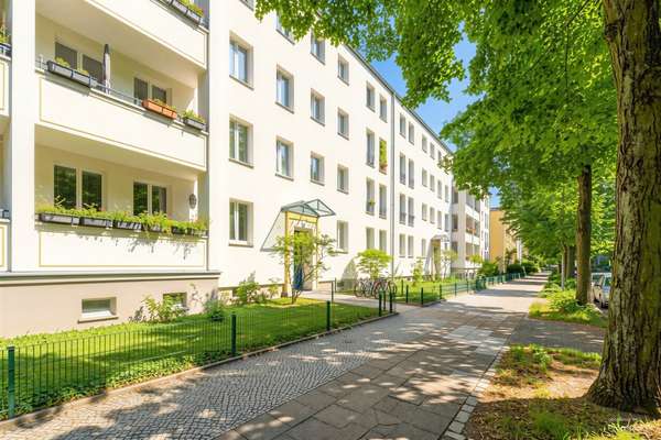 Solides Wohninvestment: Zwei vermietete Eigentumswohnungen direkt nebeneinander in Berlin-Adlershof - Thumbnail 4