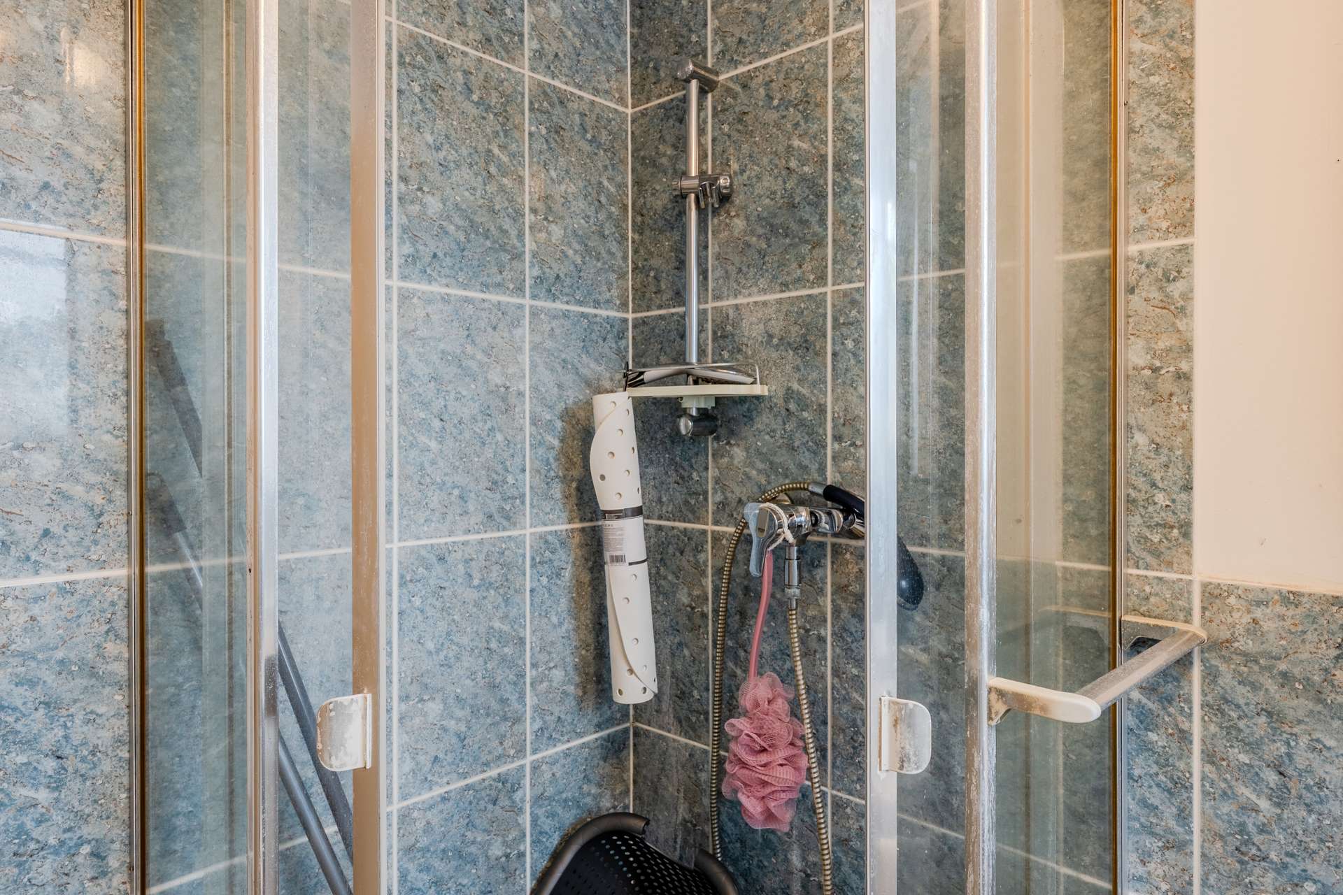 Modernisierte 2-Zimmer-Wohnung mit Teilmöblierung & Einbauküche in Berlin-Rudow - Bild 18