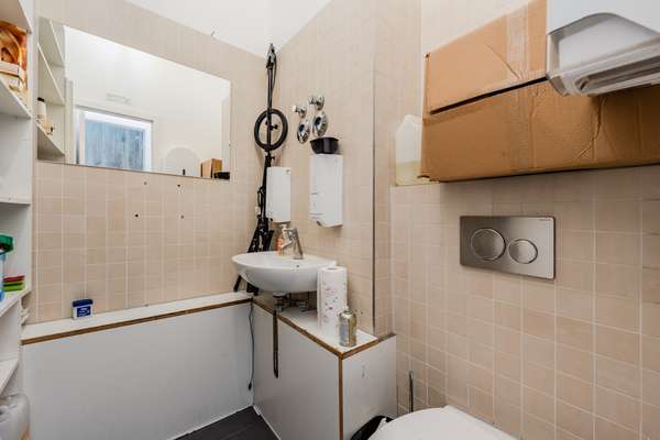 Exklusives Gewerbeinvestment mit Designausbau in 1A-Lage von Berlin-Wilmersdorf - Thumbnail 25
