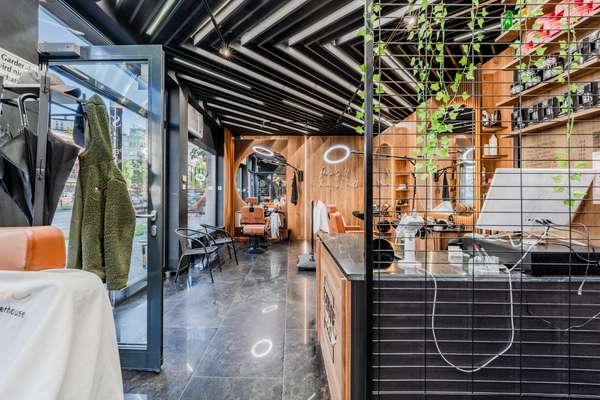 Exklusives Gewerbeinvestment mit Designausbau in 1A-Lage von Berlin-Wilmersdorf - Thumbnail 10