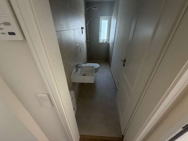 **RESERVIERT** Exklusive 2-Zimmer-EG-Wohnung kernsanierte Stadtvilla in ruhiger Lage - Thumbnail 31