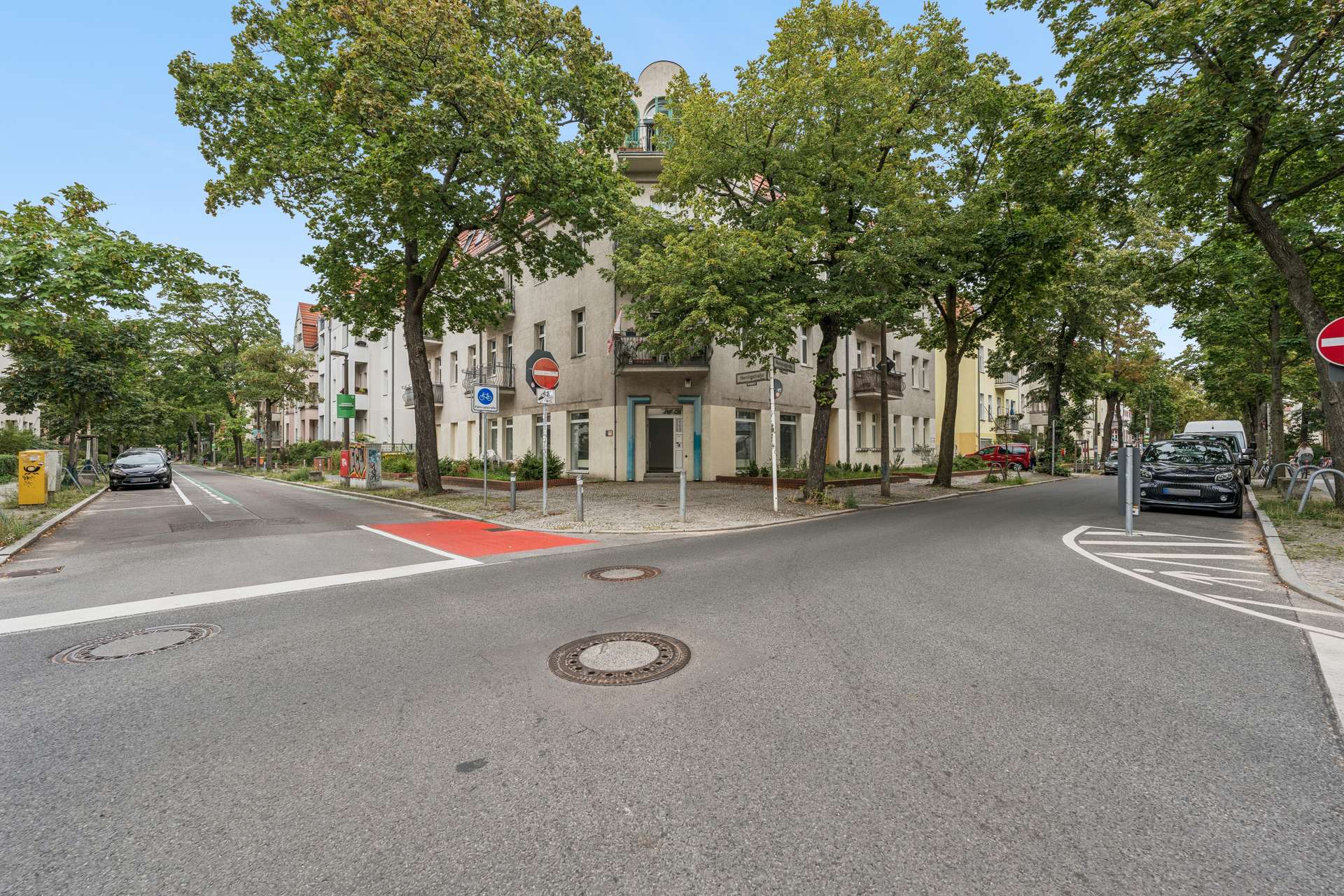216 m² Eckfläche für Praxis, Kanzlei, Büro, Studio, Einzelhandel, Café, Blumenladen, Supermarkt,etc. - Bild 19