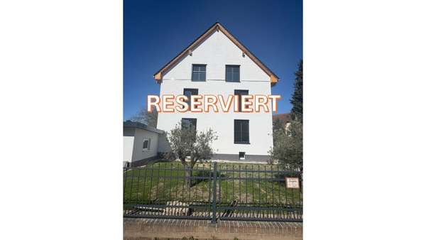 **RESERVIERT** Exklusive 2-Zimmer-EG-Wohnung kernsanierte Stadtvilla in ruhiger Lage - Thumbnail 14