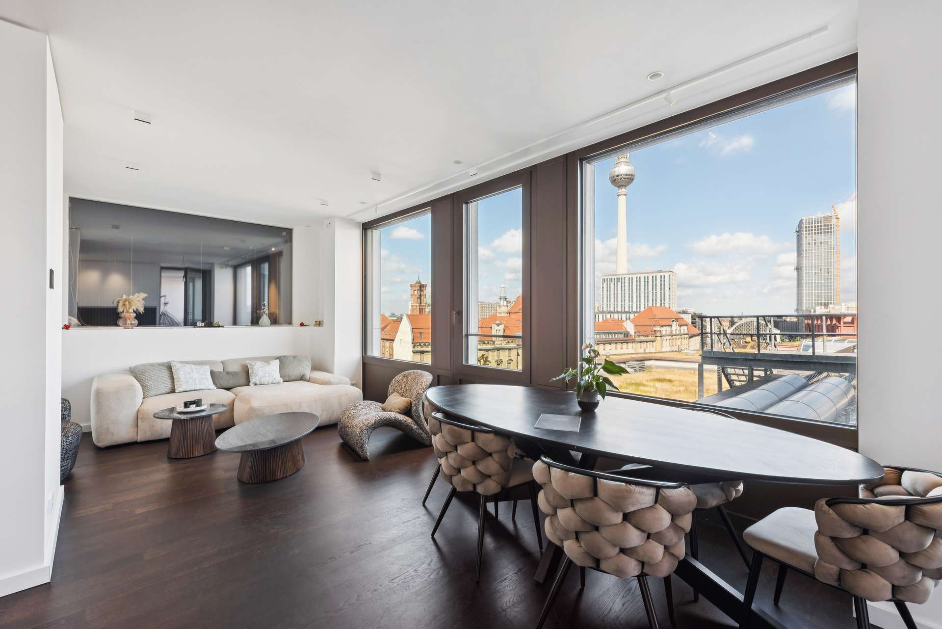 Über den Dächern Berlins | Exklusive GRANDAIRE-Residenz mit Blick auf den Fernsehturm - Bild 1