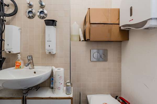 Exklusives Gewerbeinvestment mit Designausbau in 1A-Lage von Berlin-Wilmersdorf - Thumbnail 24