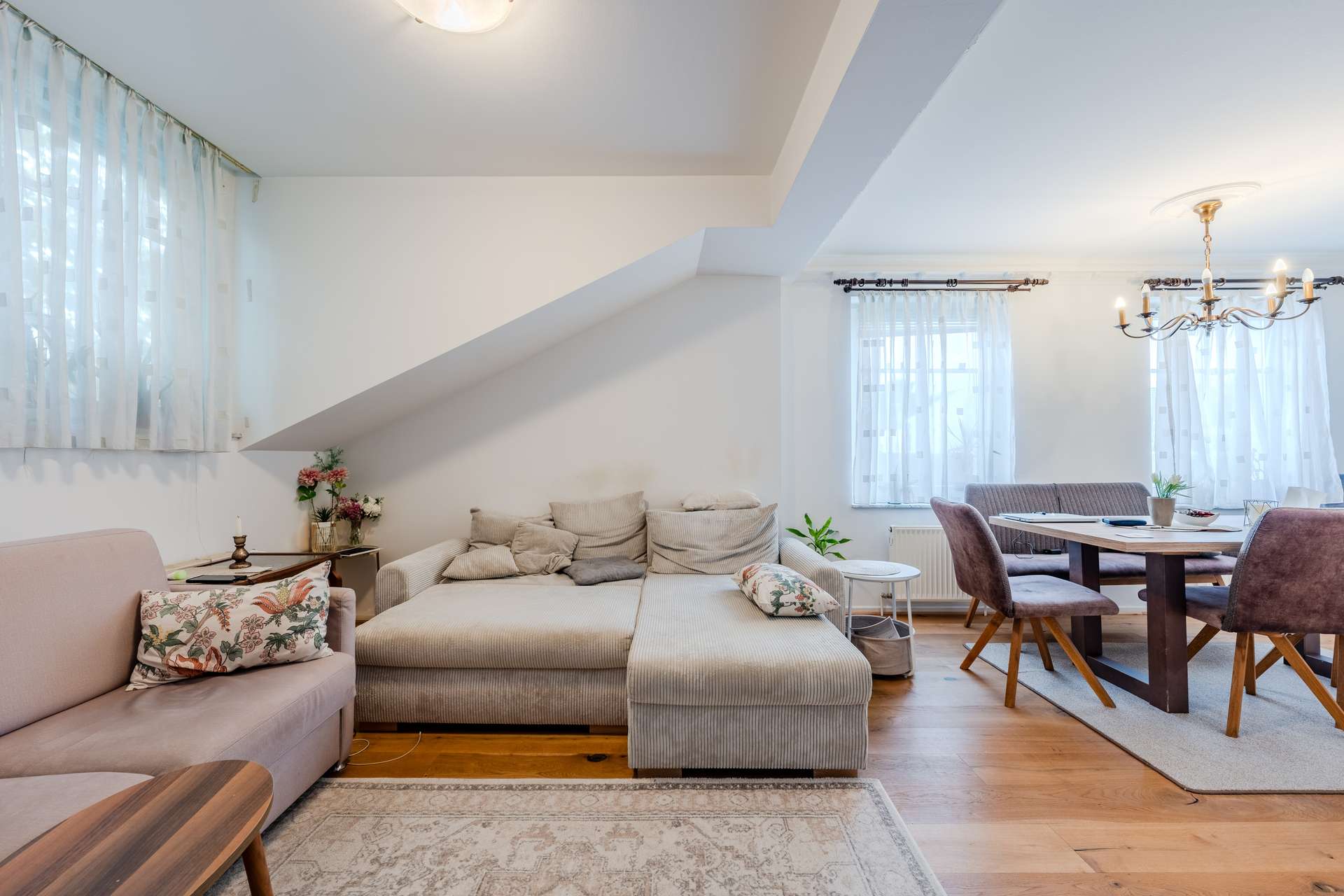 Modernisierte 2-Zimmer-Wohnung mit Teilmöblierung & Einbauküche in Berlin-Rudow - Bild 5