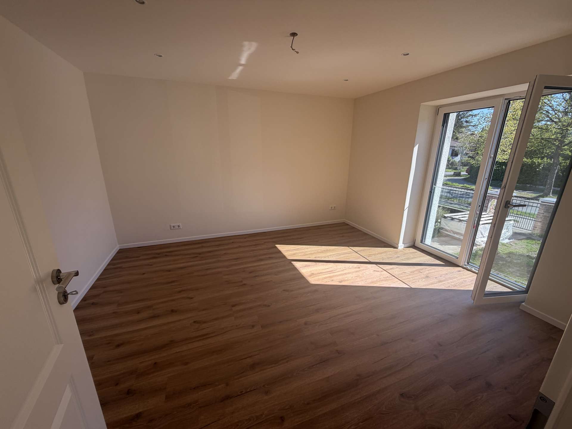 **RESERVIERT** Exklusive 2-Zimmer-EG-Wohnung kernsanierte Stadtvilla in ruhiger Lage - Bild 26