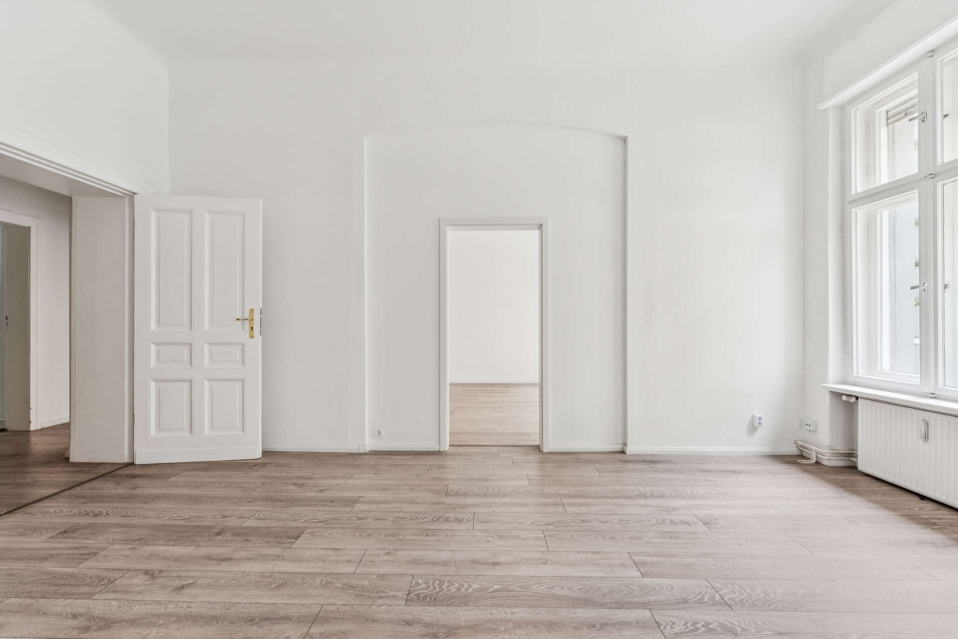 Repräsentative Altbau-Gewerbeeinheit mit umfassender Nutzungsfreiheit in Berlin-Charlottenburg - Bild 13