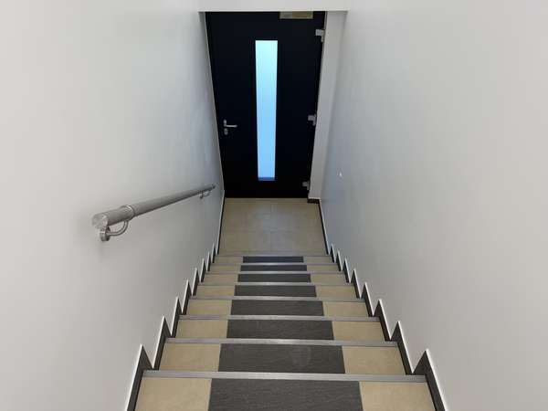 **RESERVIERT** Exklusive 2-Zimmer-EG-Wohnung kernsanierte Stadtvilla in ruhiger Lage - Thumbnail 32