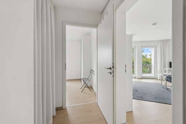 Bezugsfreie, möblierte 2-Zimmer-Eigentumswohnung im 3. Obergeschoss – barrierefrei mit Aufzug - Thumbnail 10
