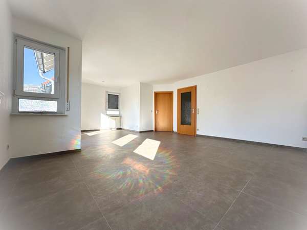 Helle 3 Zimmer Wohnung mit Top Ausstattung