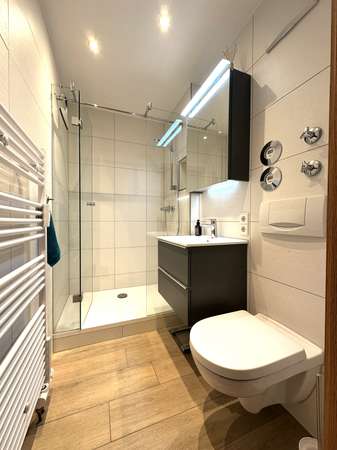 Einziehen & Wohlfühlen - Leerstehende 2,5 Zimmer Wohnung