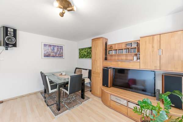 Ca. 5,3 % Rendite - Schöne 3 Zimmer Wohnung perfekt für Kapitalanleger