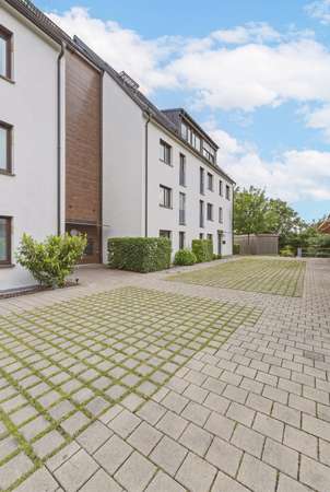 Weitblick über Stuttgart - 4,5 Zimmer Wohnung zu vermieten