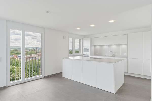 Weitblick über Stuttgart - 4,5 Zimmer Wohnung zu vermieten