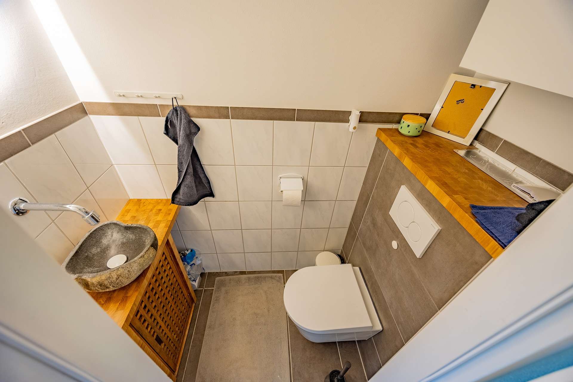 6. WC