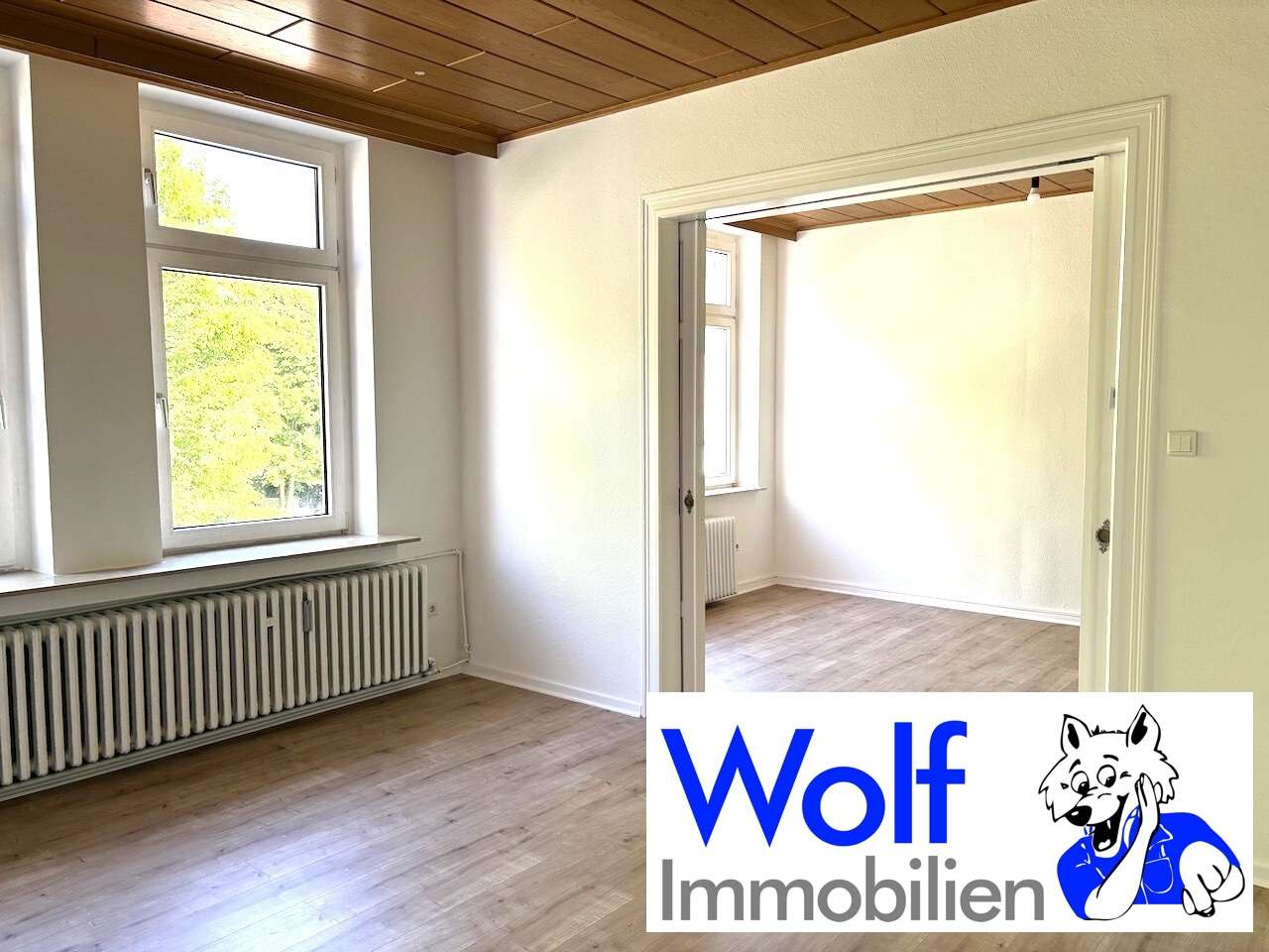 Altbauwohnung im Zentrum ! Frisch renoviert, großzügig und modernisierte 4 Zimmer - Photo 4