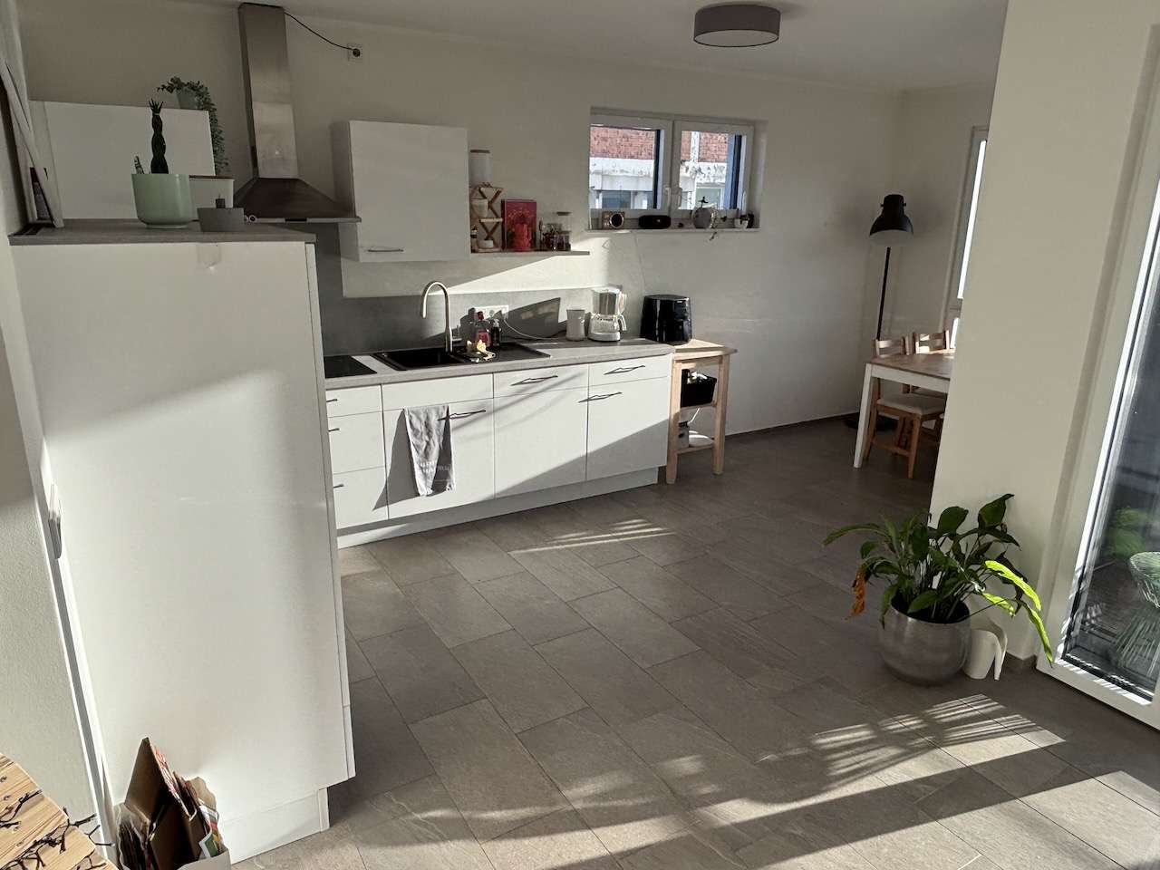 Schöne freundliche Etagenwohnung mit Süd-Loggia im Zentrum von Bünde !! - Photo 3