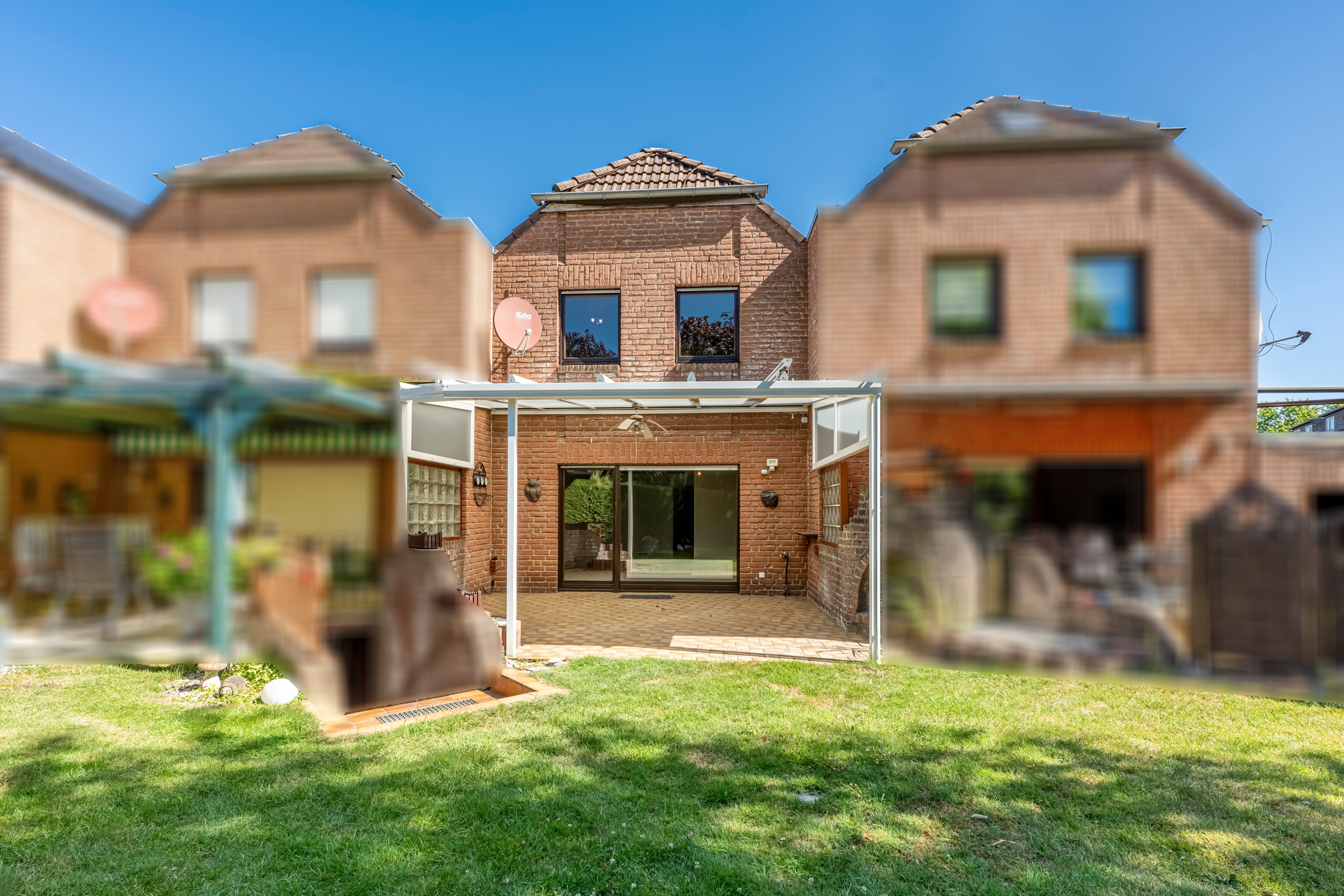 Gepflegtes Reihenmittelhaus mit Garten & überdachter Terrasse