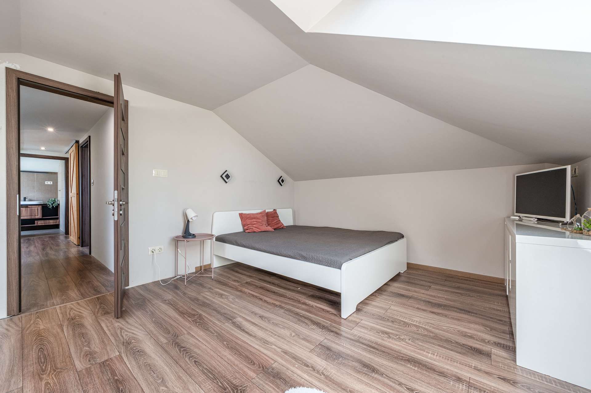 6 room Ház For Eladó in Dunakeszi, Pest - 23