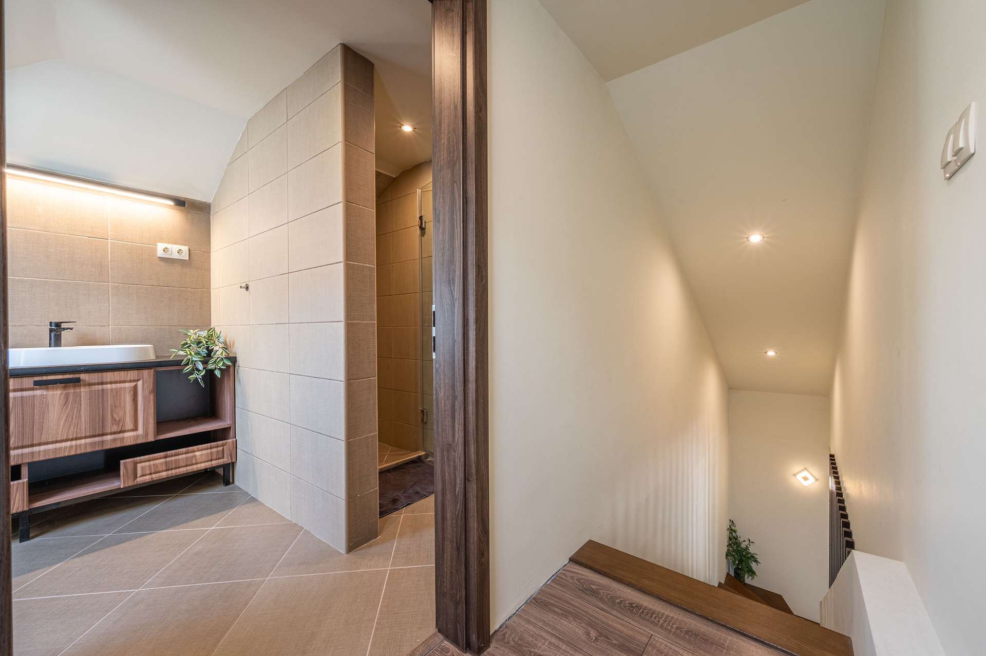 6 room Ház For Eladó in Dunakeszi, Pest - 24