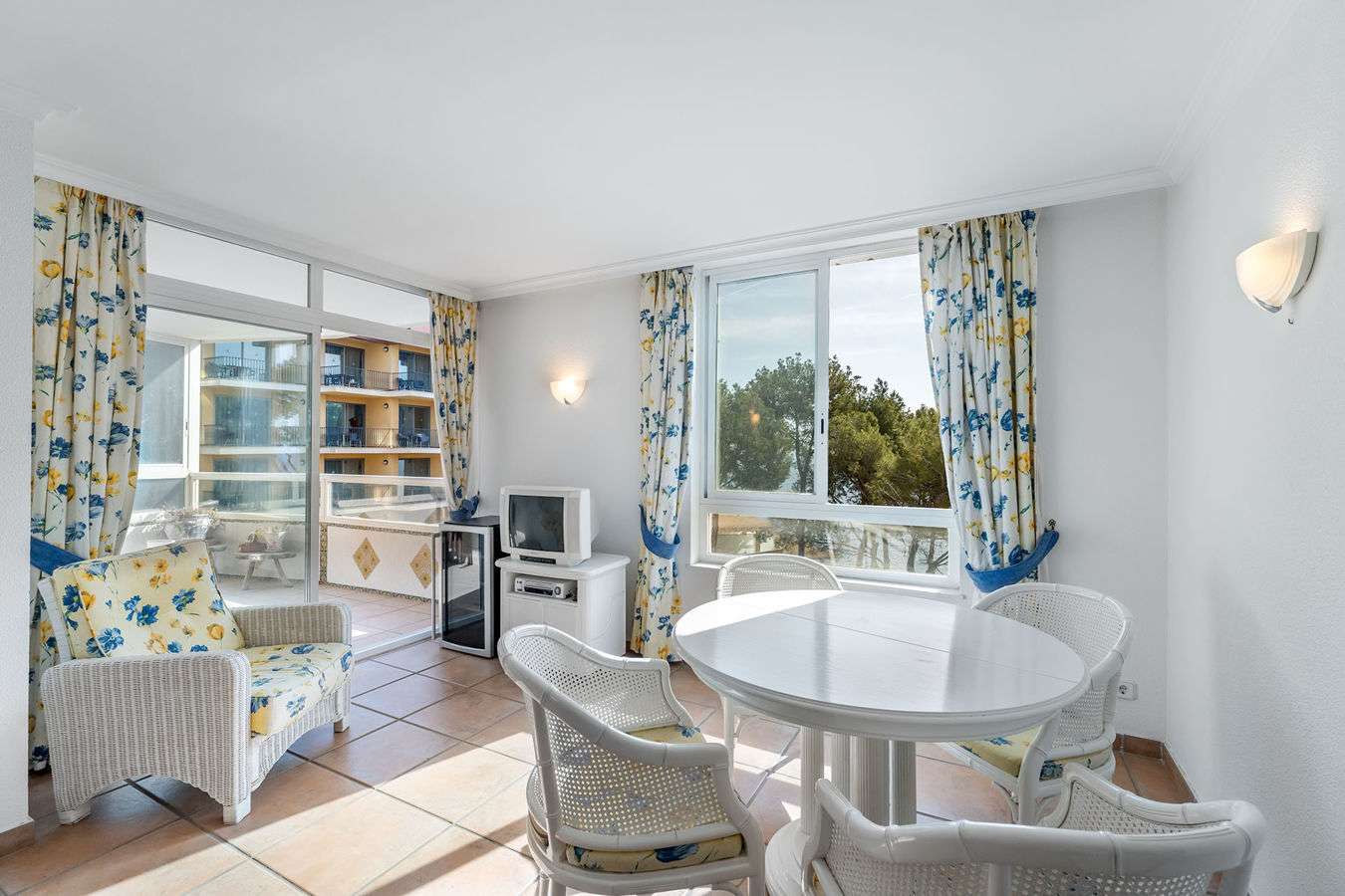 [object Object] - image