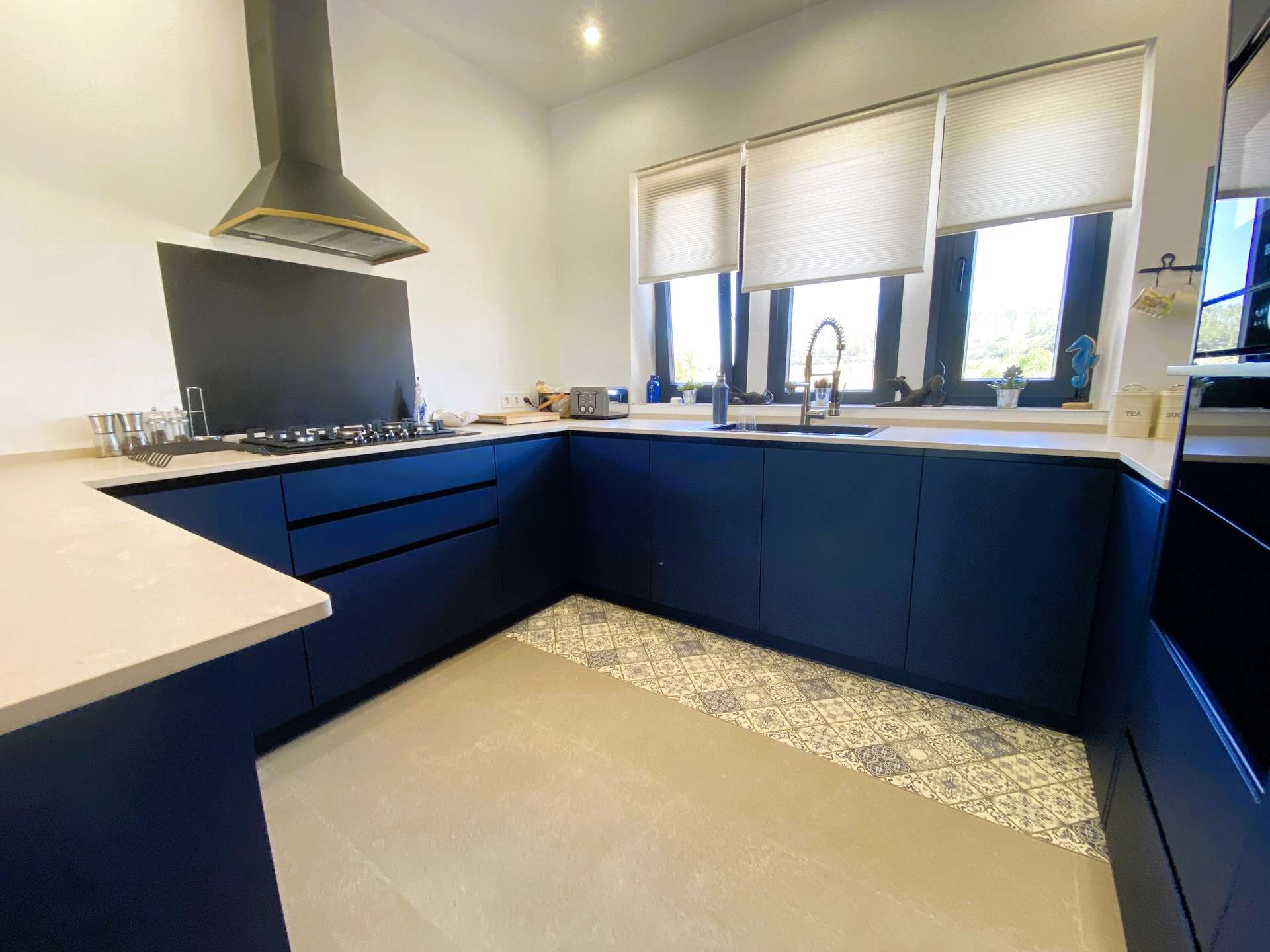 [object Object] - image