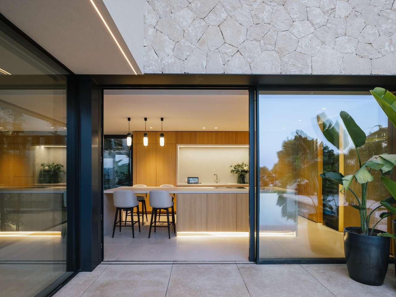 [object Object] - image