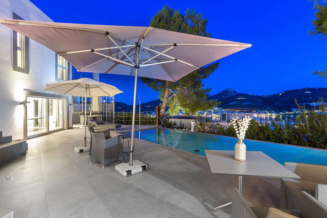 [object Object] - image