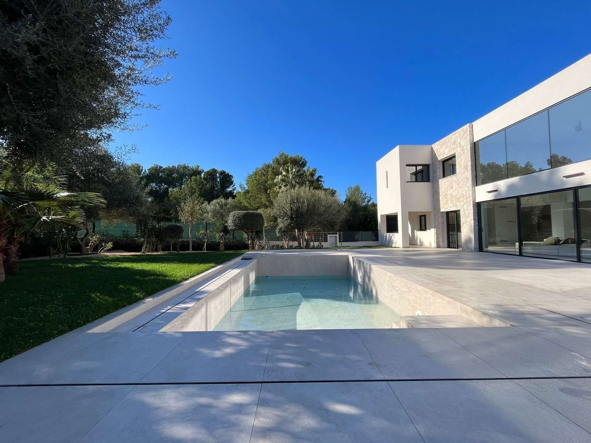 [object Object] - image