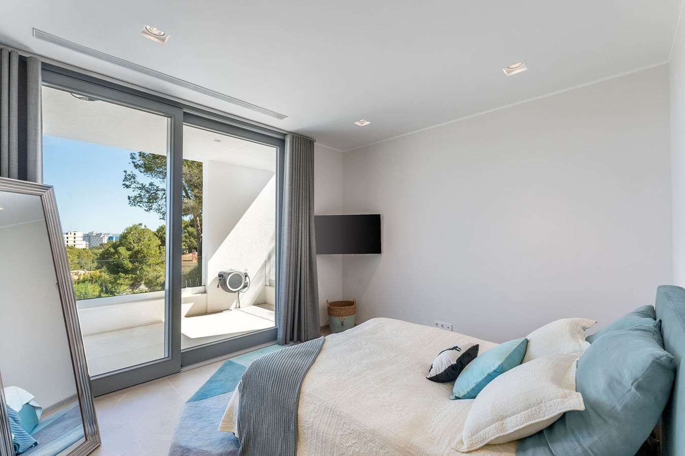 [object Object] - image