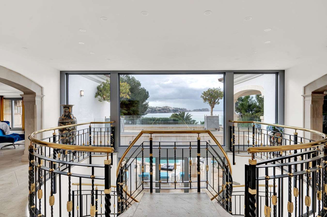 [object Object] - image