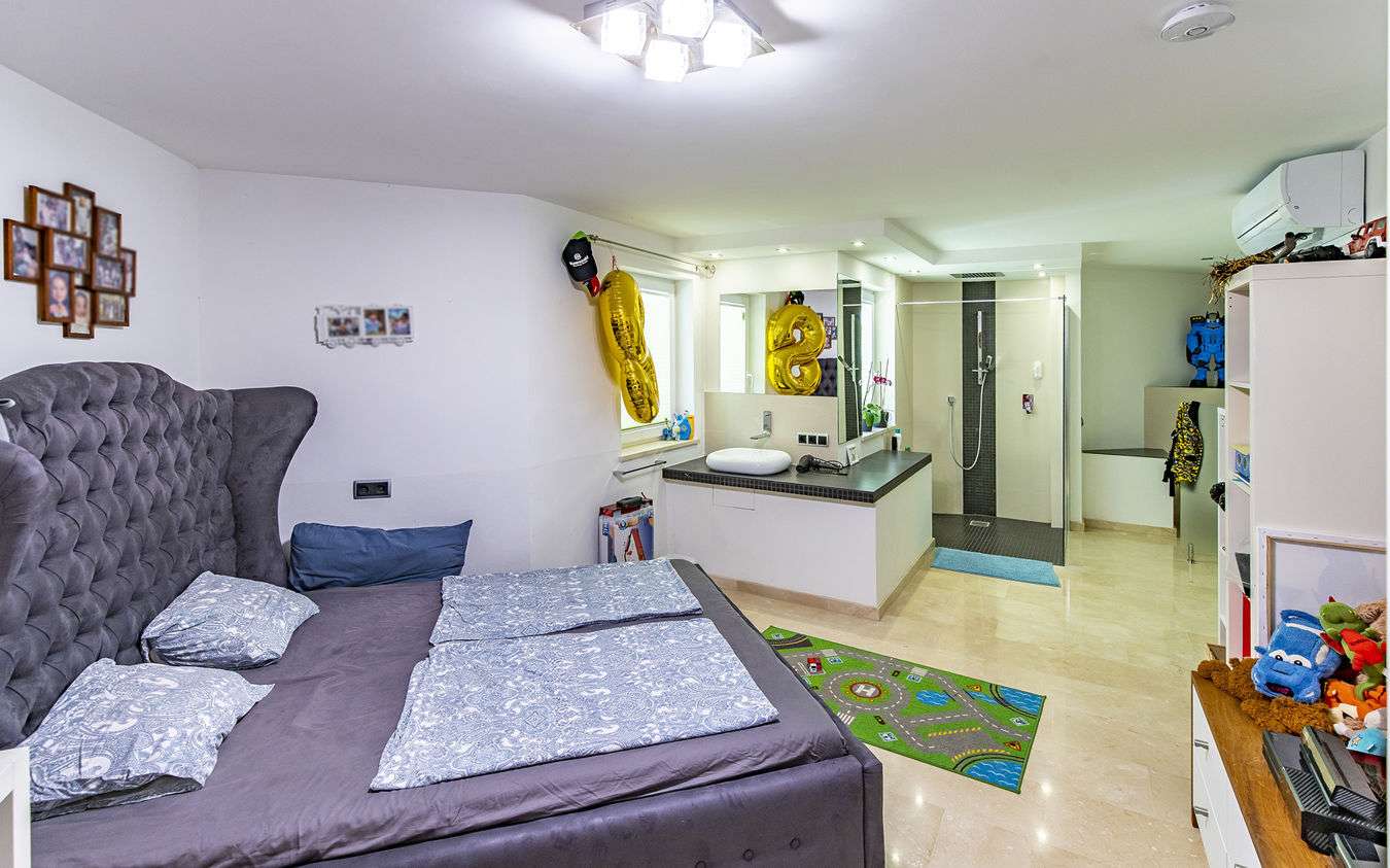 [object Object] - image