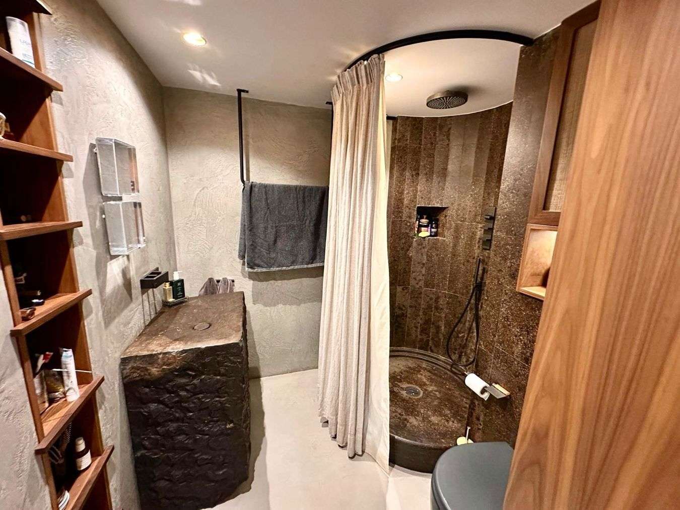 [object Object] - image