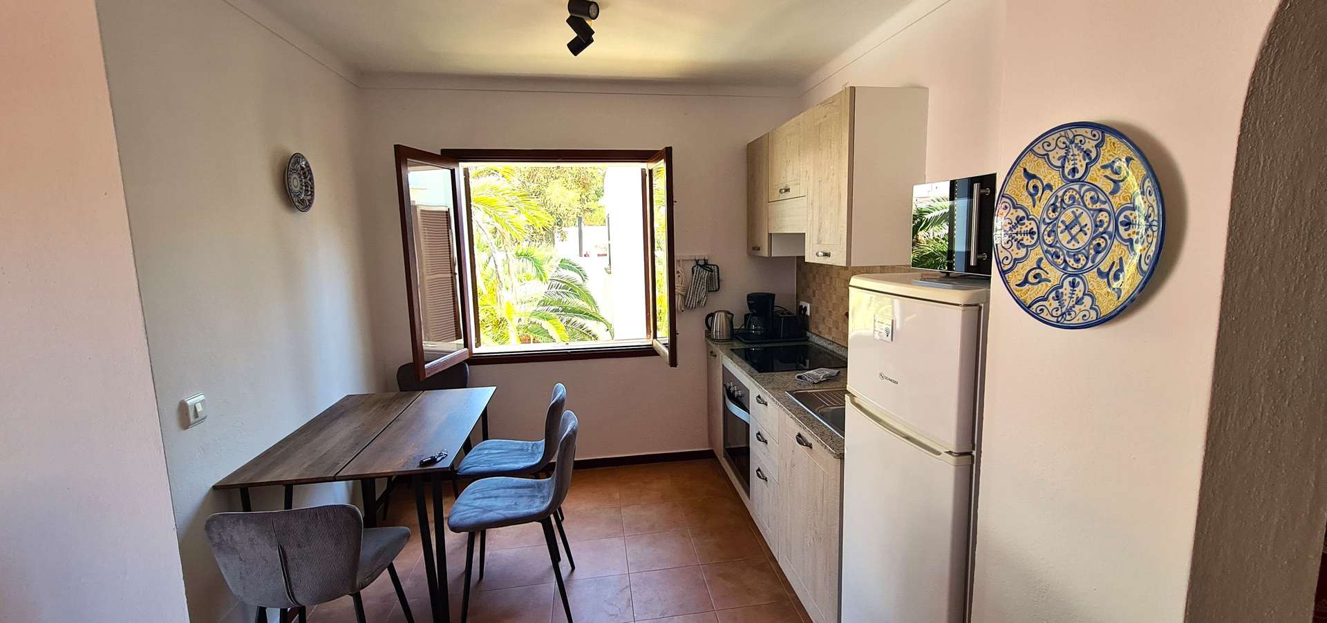 [object Object] - image