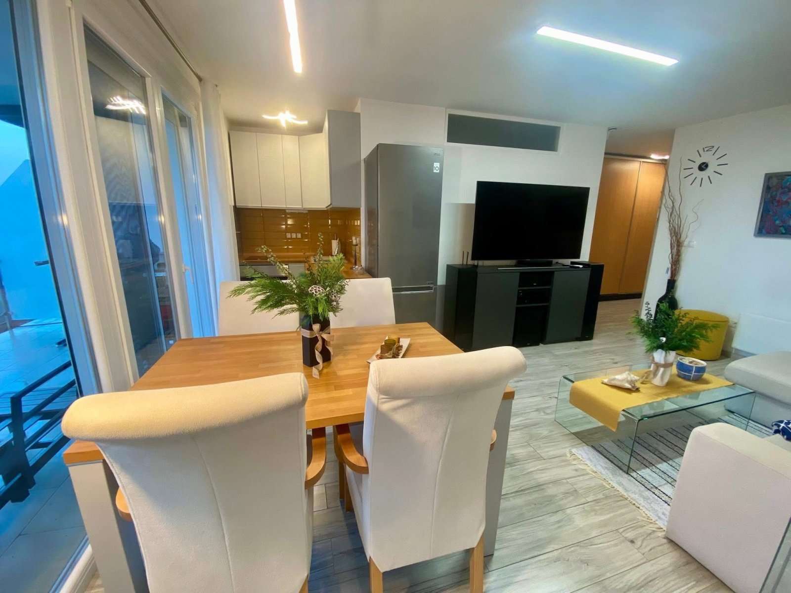 [object Object] - image