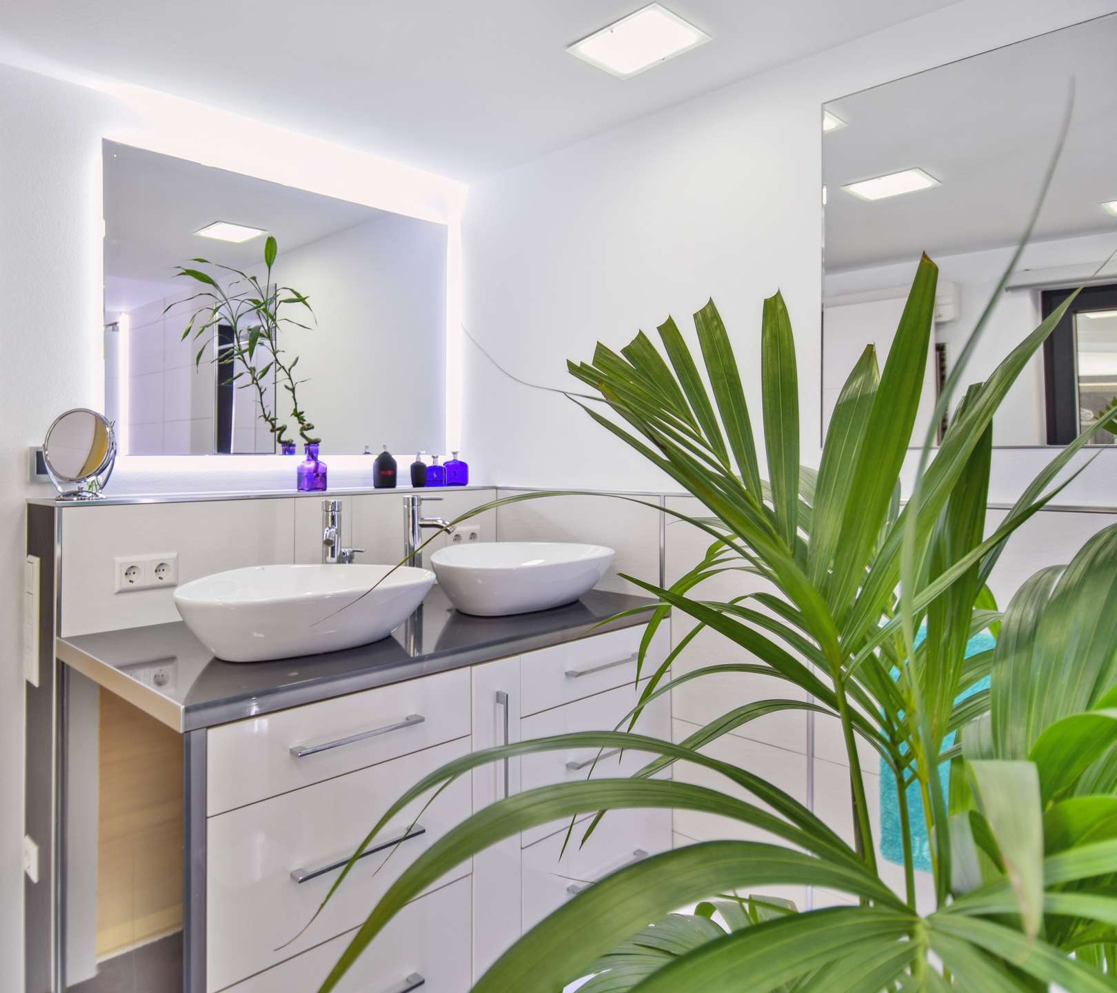 [object Object] - image