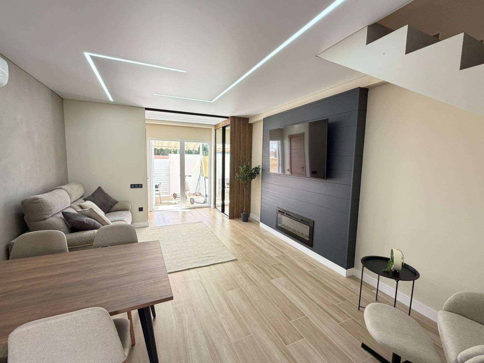 [object Object] - image