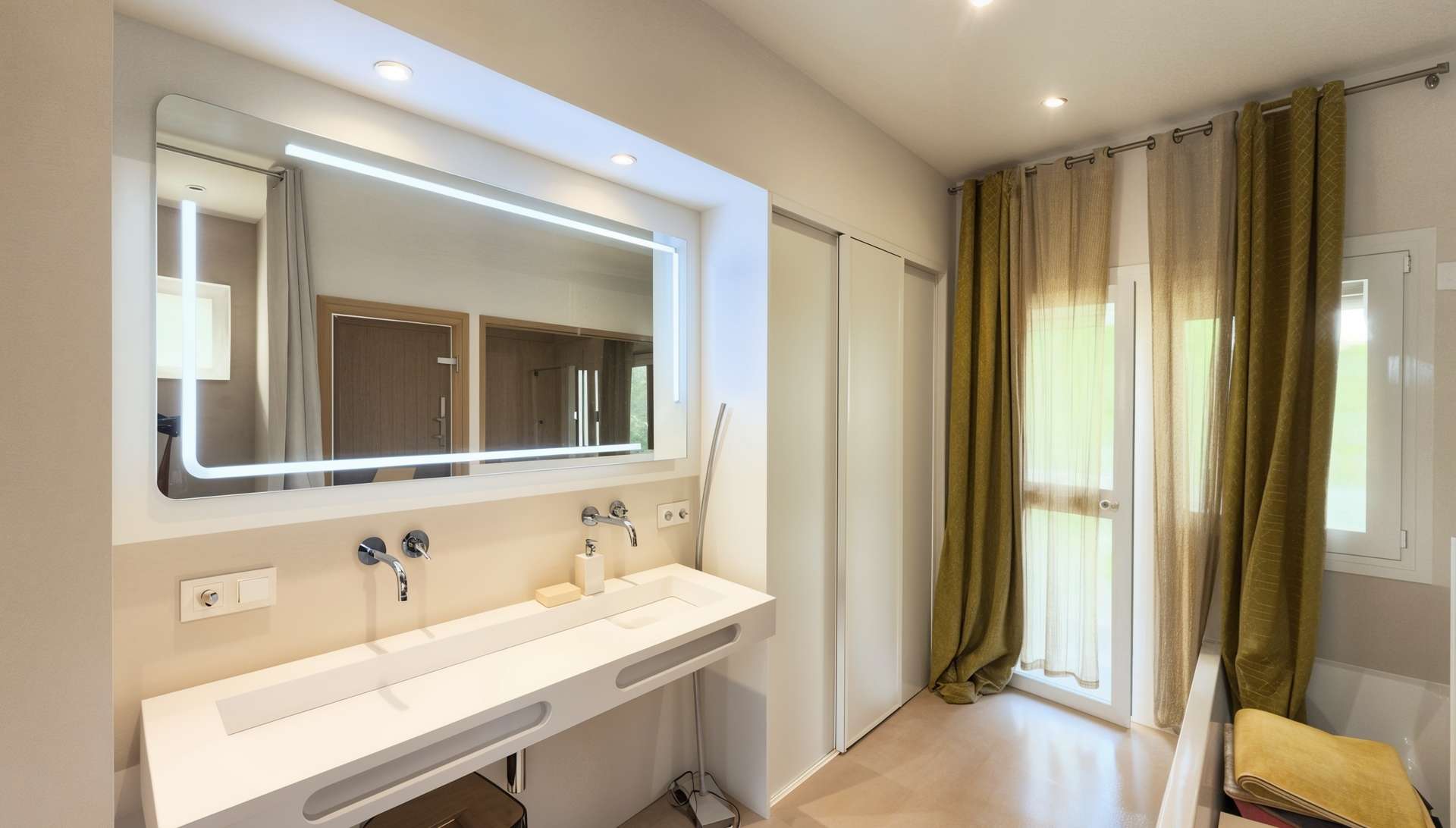 [object Object] - image