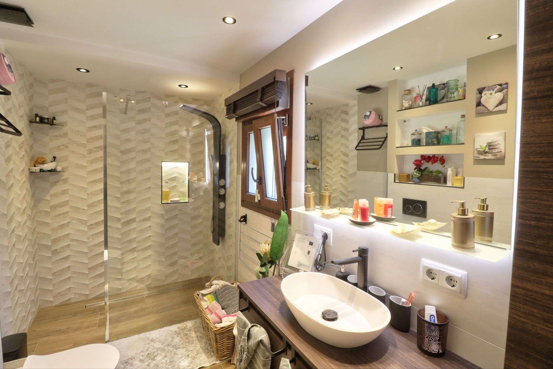 [object Object] - image