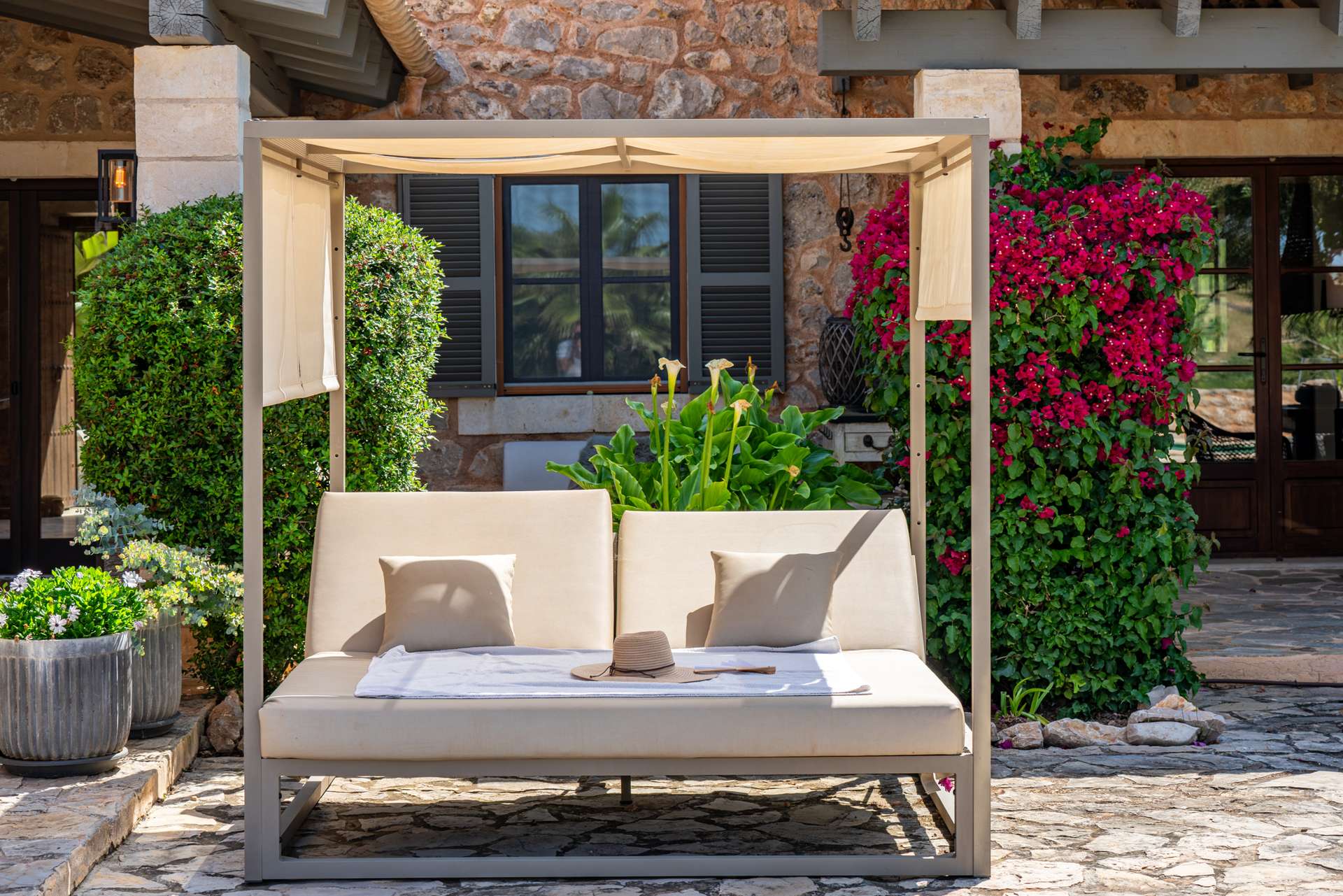 [object Object] - image