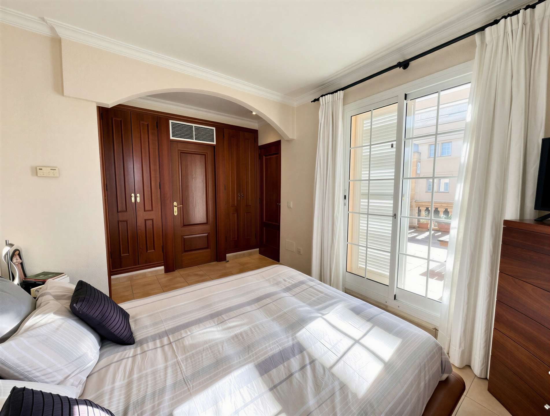 [object Object] - image