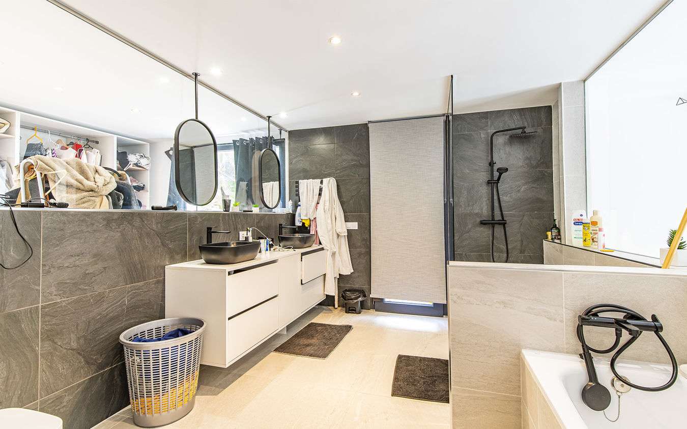 [object Object] - image