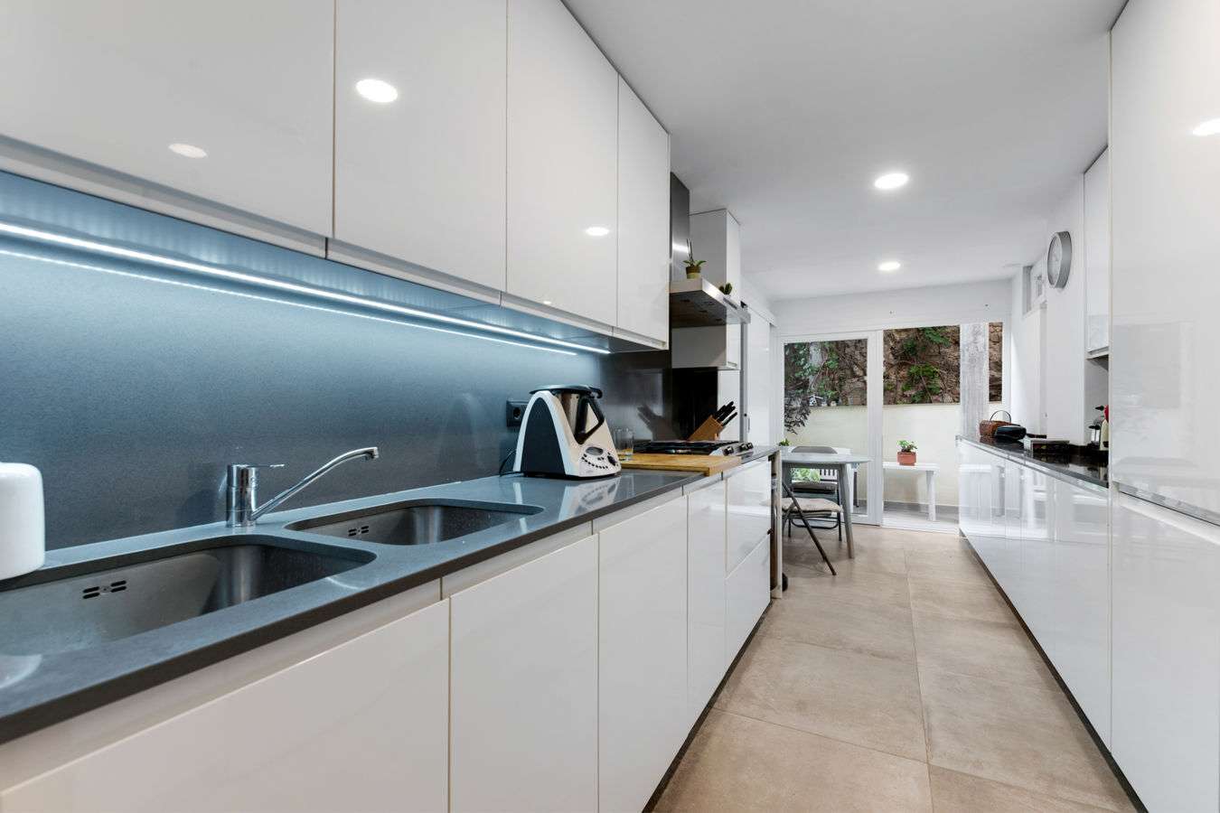 [object Object] - image