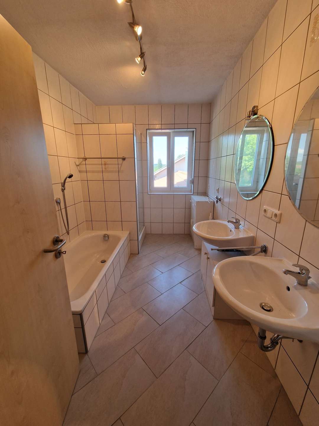 [object Object] - image