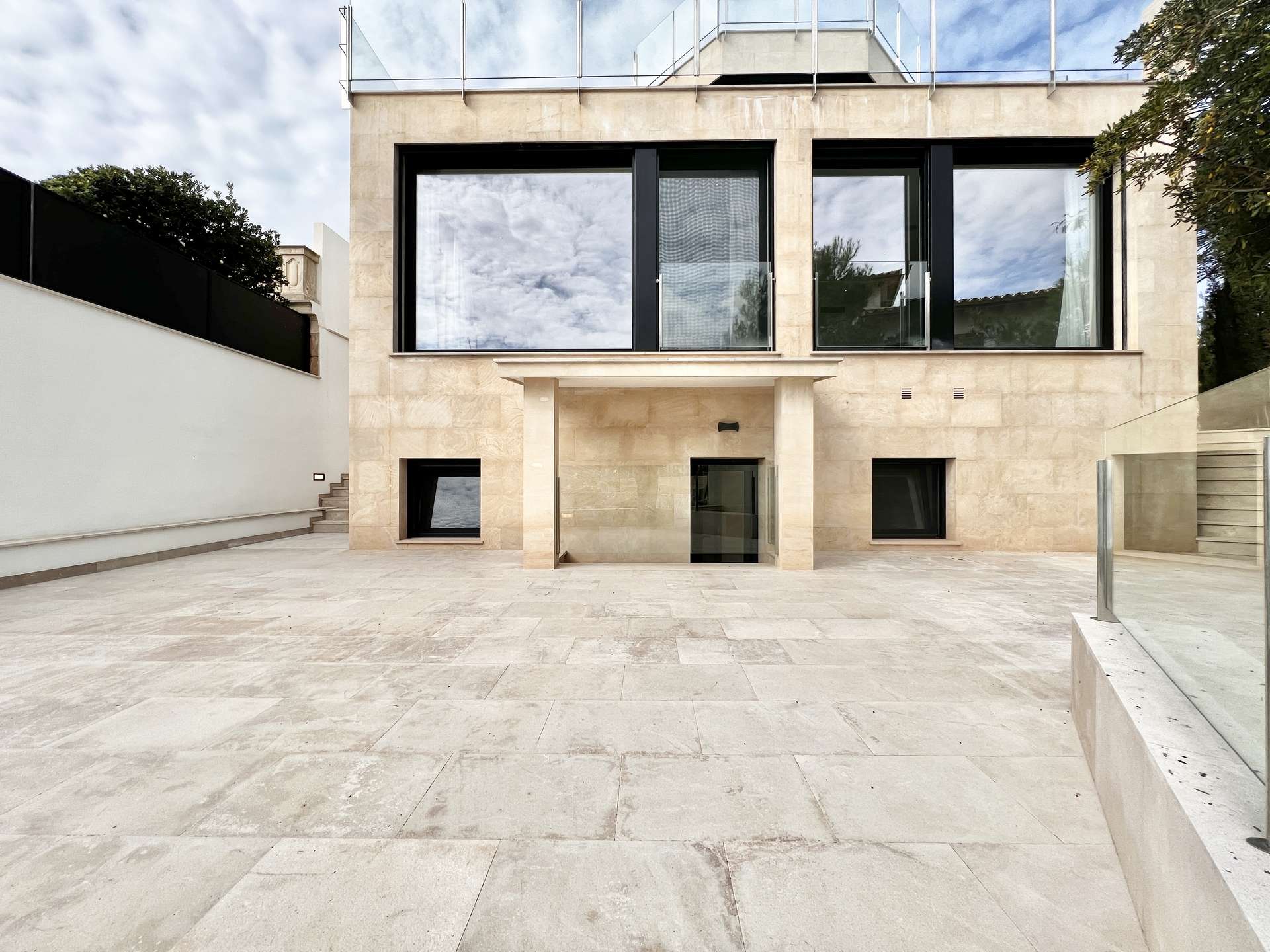 [object Object] - image